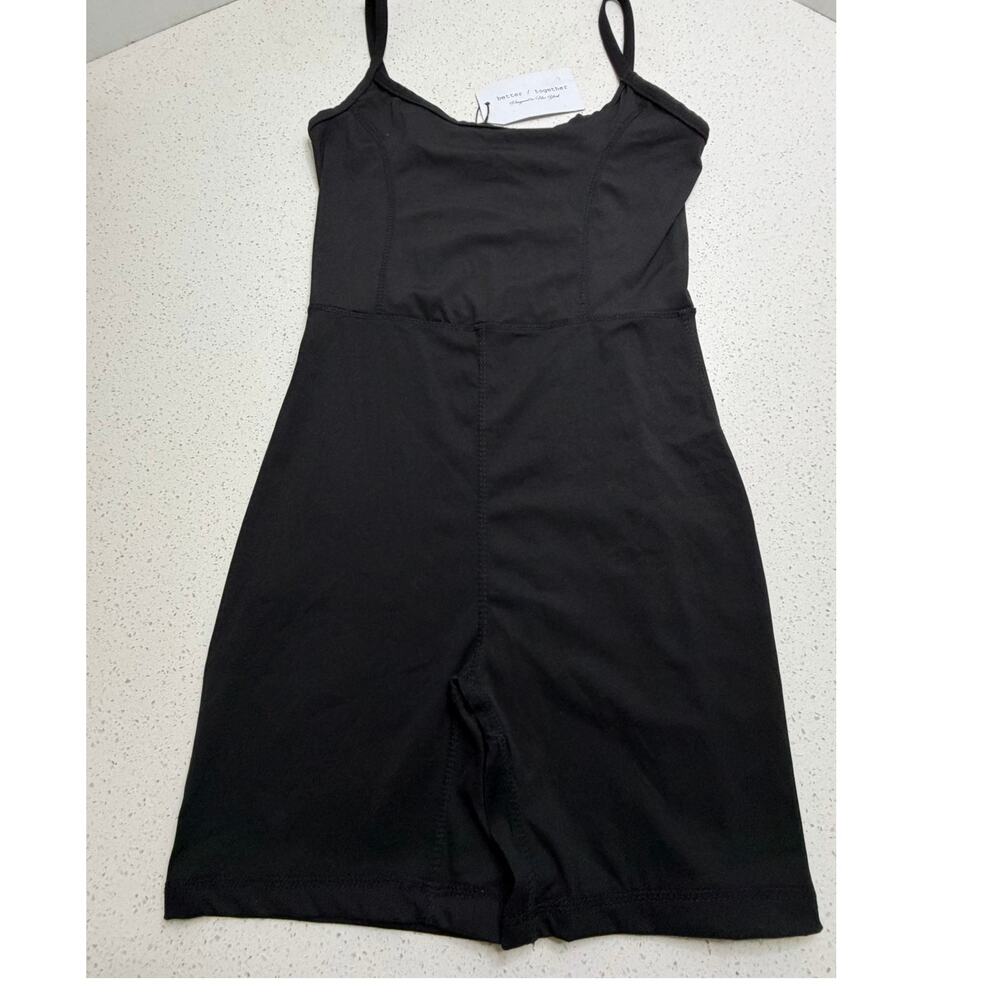 Better Together black sleeveless athletic romper Size Small